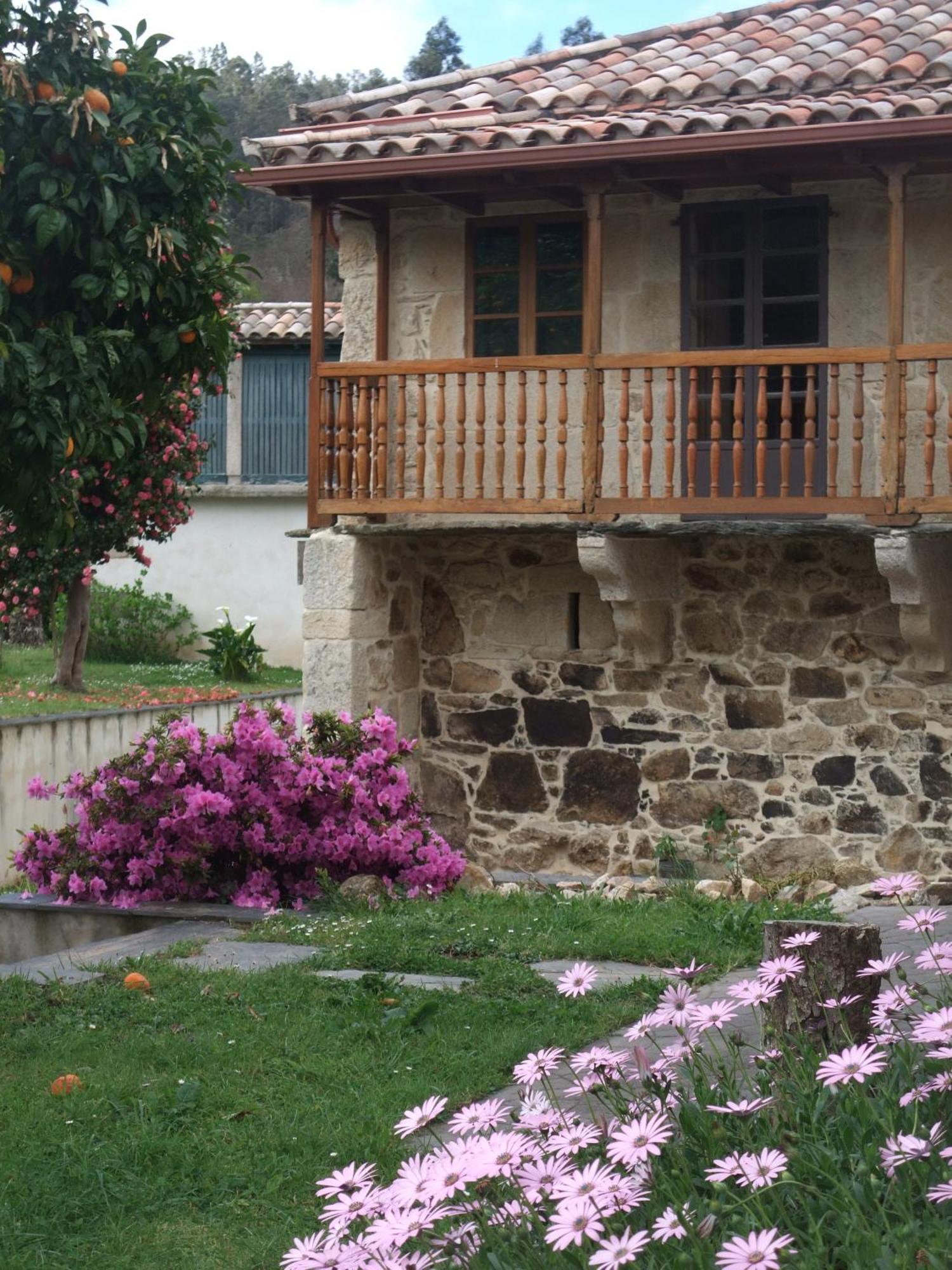 Pazo Da Cruz *